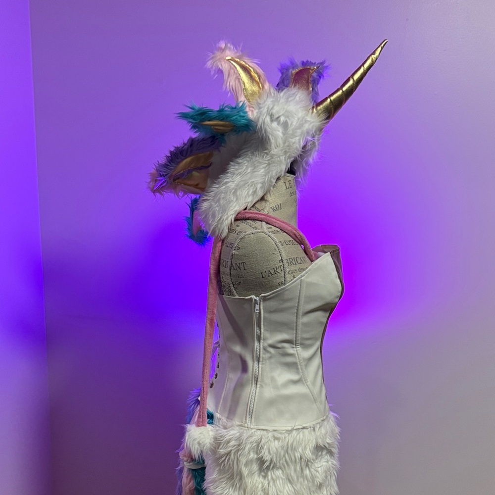 Fantasy Unicorn FULL Costume Large - Picture 6 of 16